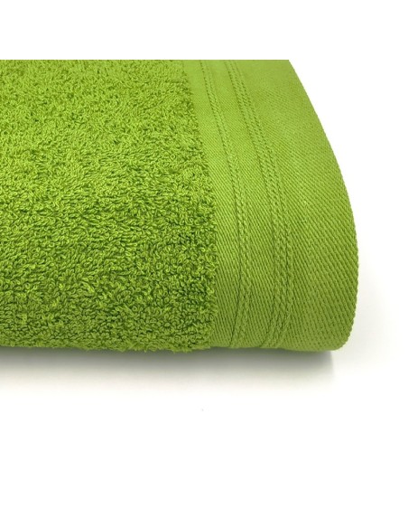 Lisa towel "Essential Studio"| Best Home Stores