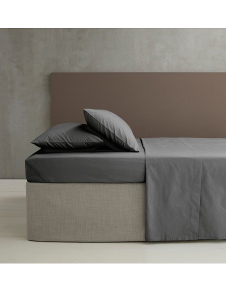White Linens Set fournitures Best Home Stores