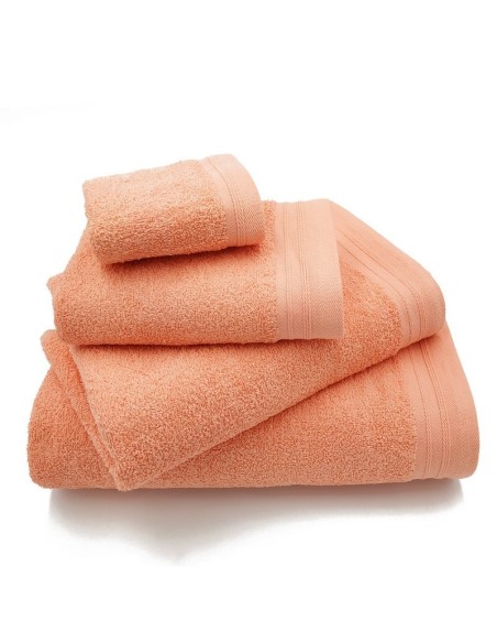 Lisa towel "Essential Studio"| Best Home Stores