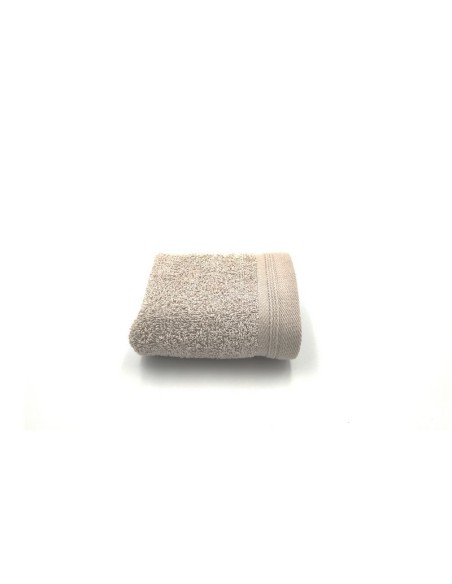 Lisa towel "Essential Studio"| Best Home Stores