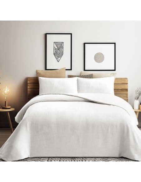 Veiga Ivory Bouti Bedspread | Best Home Stores